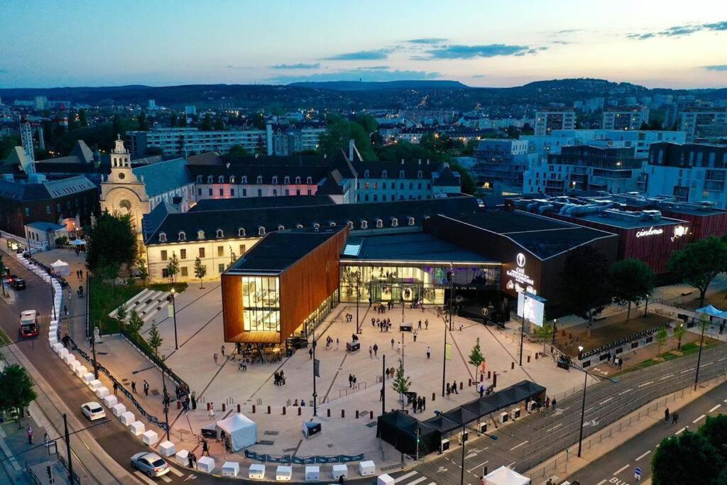 Le Little Blue : Au Coeur Du Centre Historique Dijon